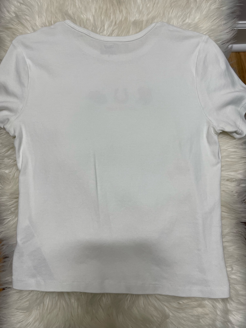 Levi's “Hold Your Horses” Logo Tee - Picture 6 of 6